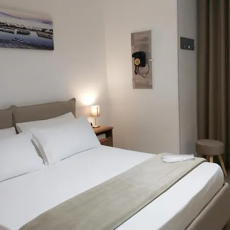 Bed 3*